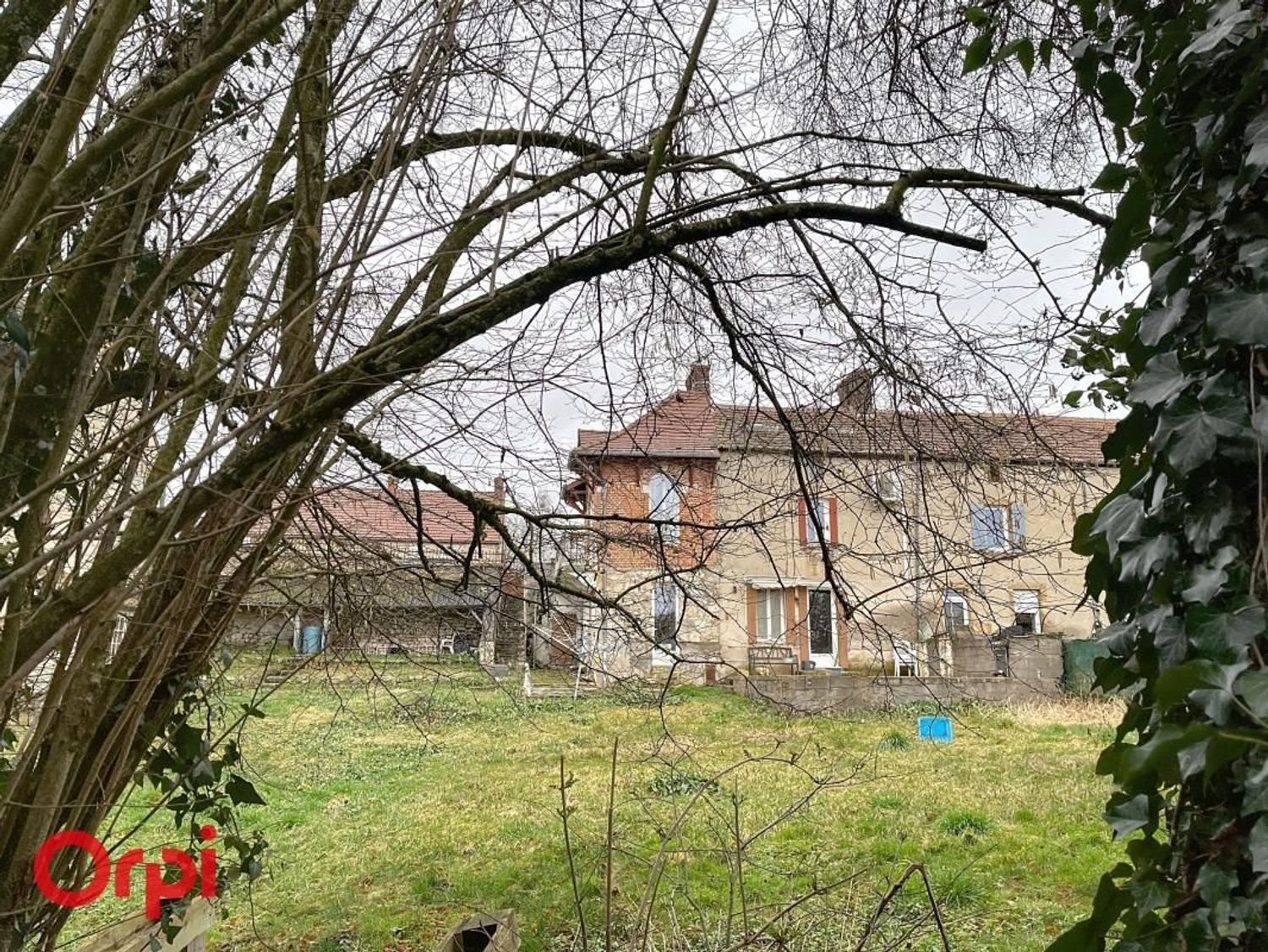 Maison à vendre, 106m², Doyet