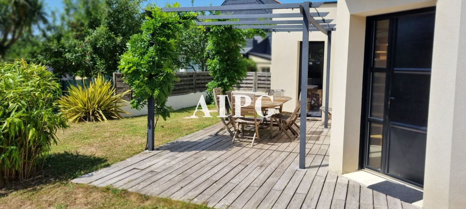 Maison à vendre, 103m², Etables-sur-Mer