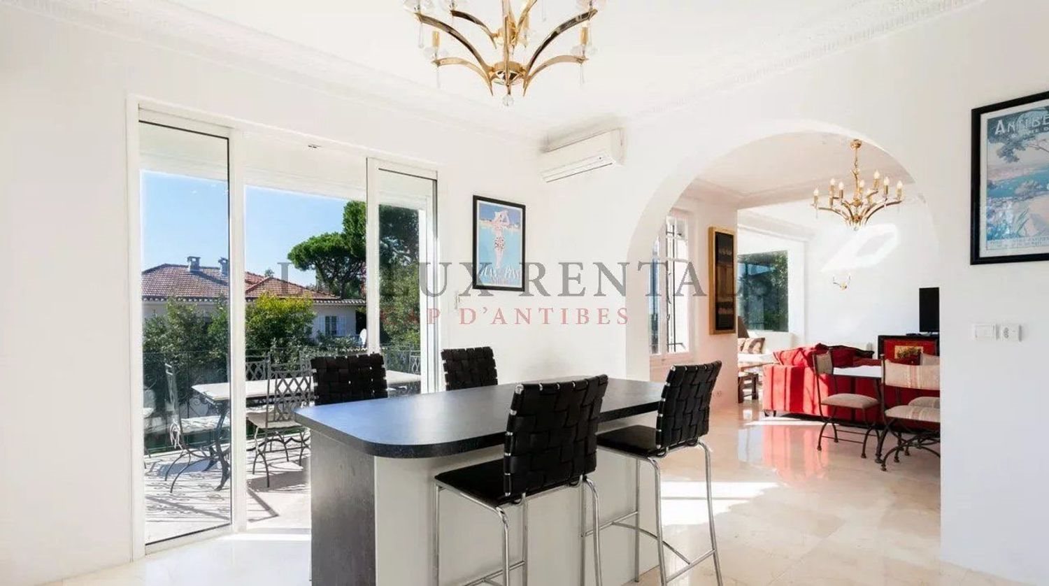 Maison à louer, 290m², Antibes
