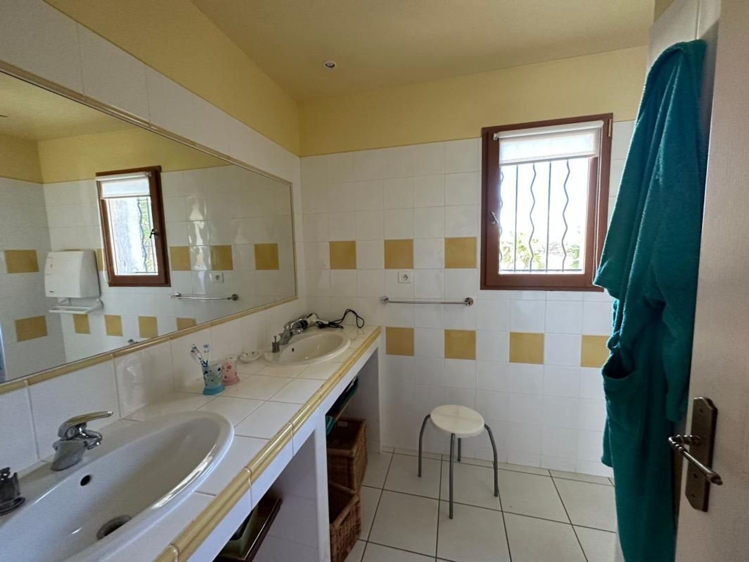 Maison à vendre, 78m², La Roquebrussanne