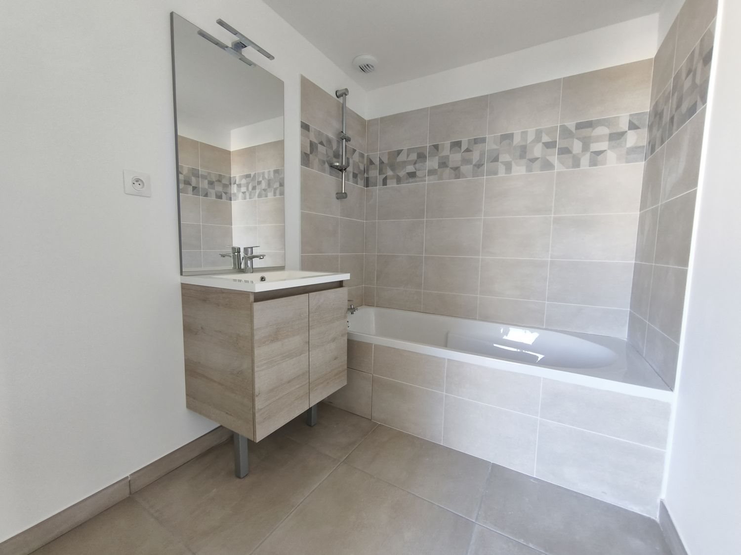 Appartement à vendre, 40m², Chassieu