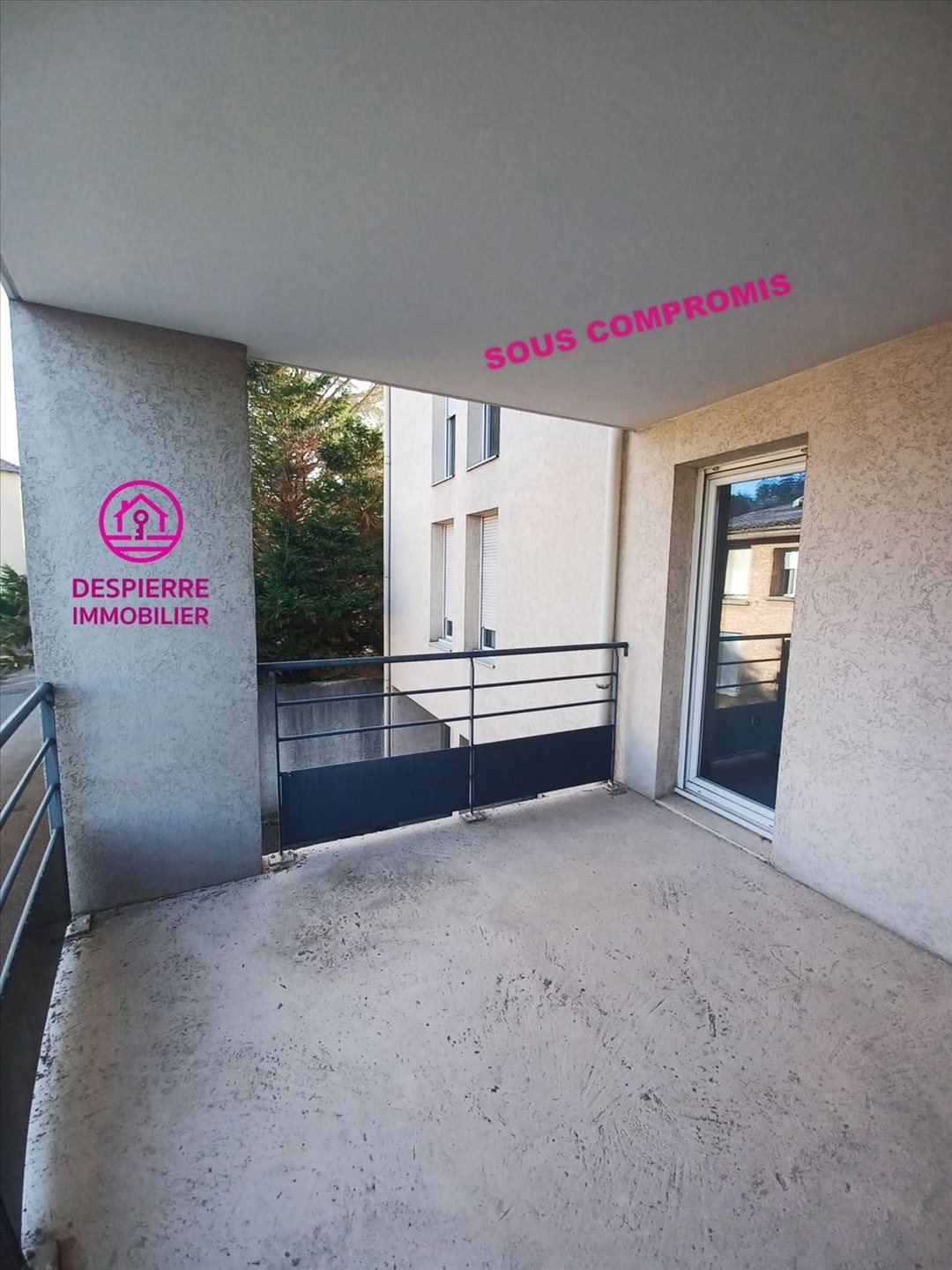 Appartement à vendre, 64m², Roussillon