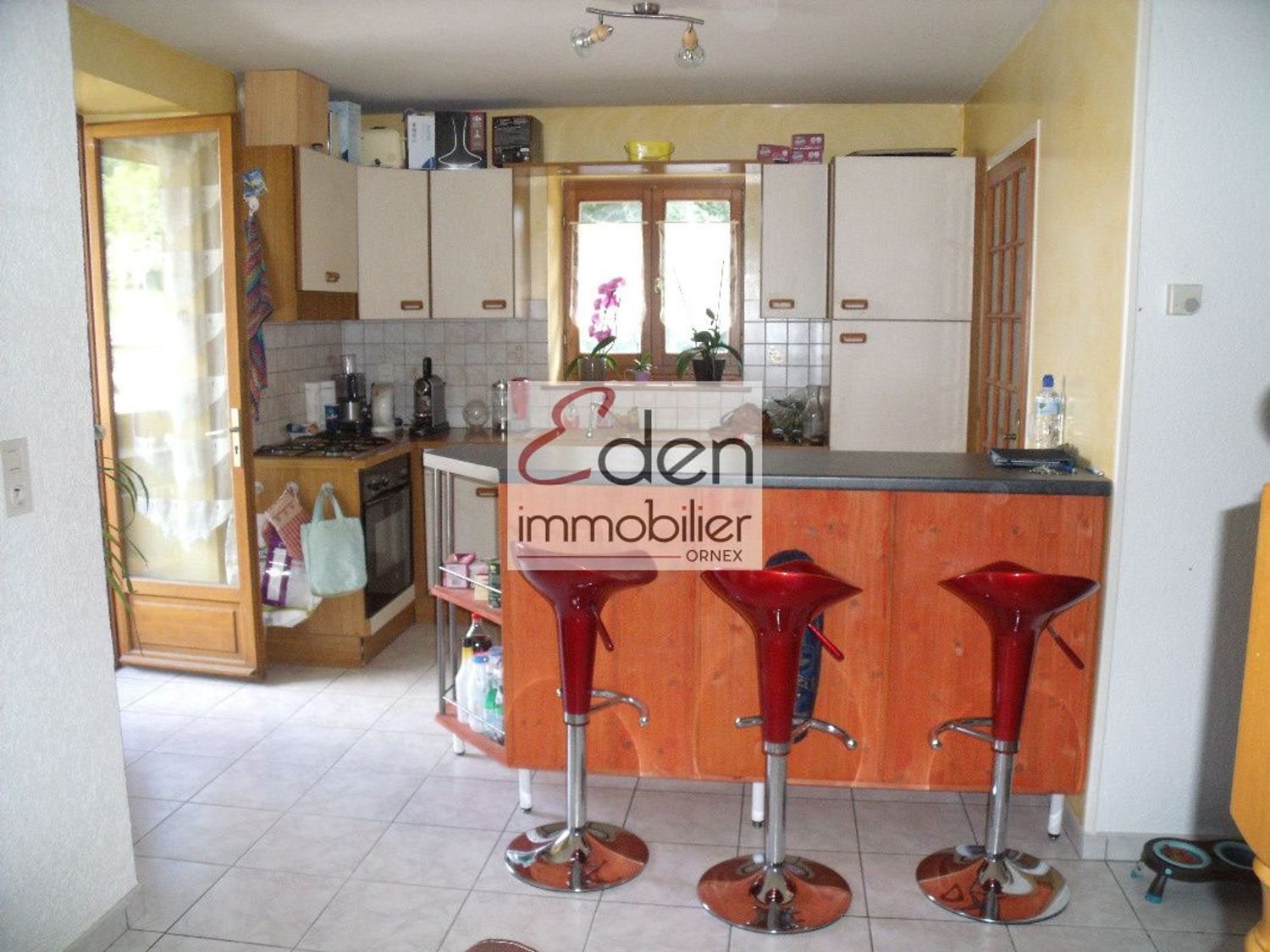Maison à louer, 80m², Gex