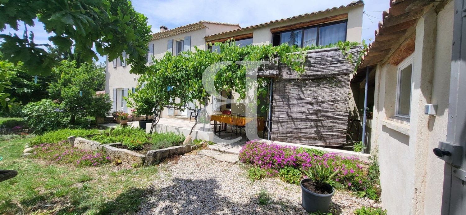 Maison à vendre, 235m², Bédoin