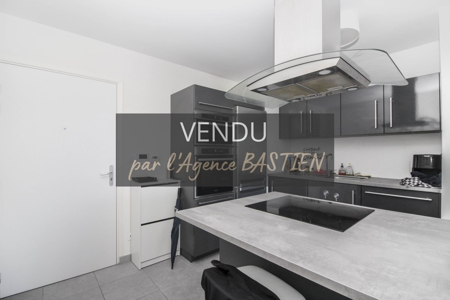 Appartement à vendre, 48m², Saint-Genis-Pouilly