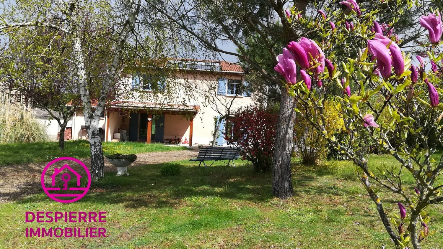 Maison à vendre, 120m², Anneyron