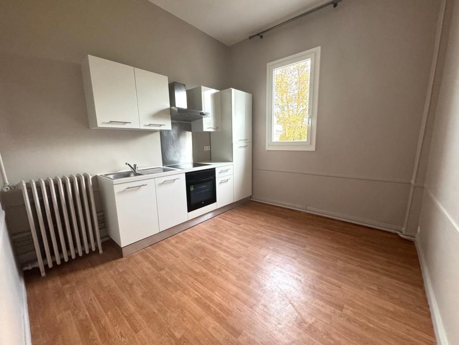 Appartement à louer, 45m², Épernay