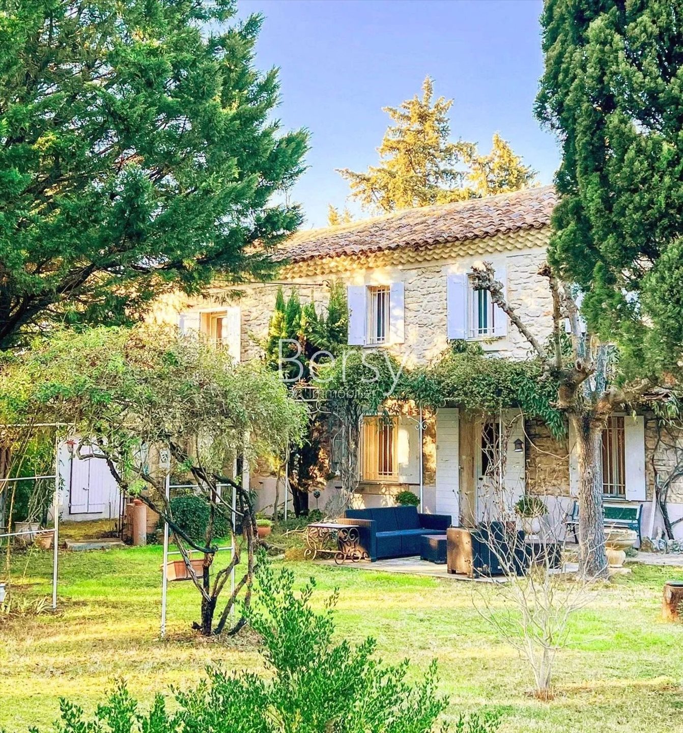Maison à vendre, 240m², Pernes-les-Fontaines