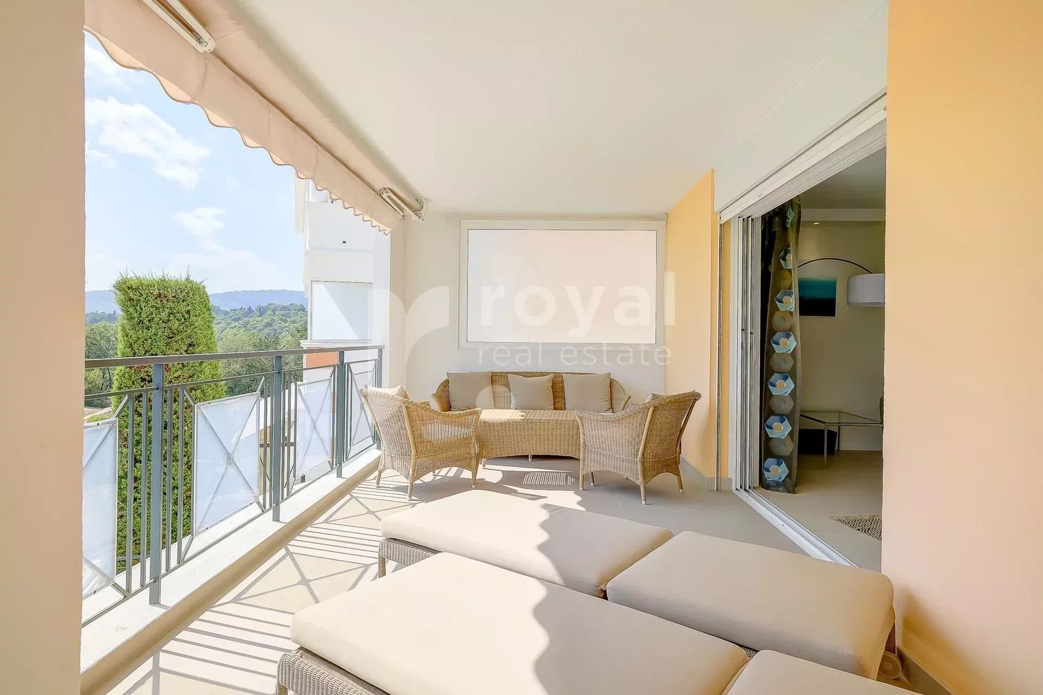 Appartement à louer, 85m², Mougins