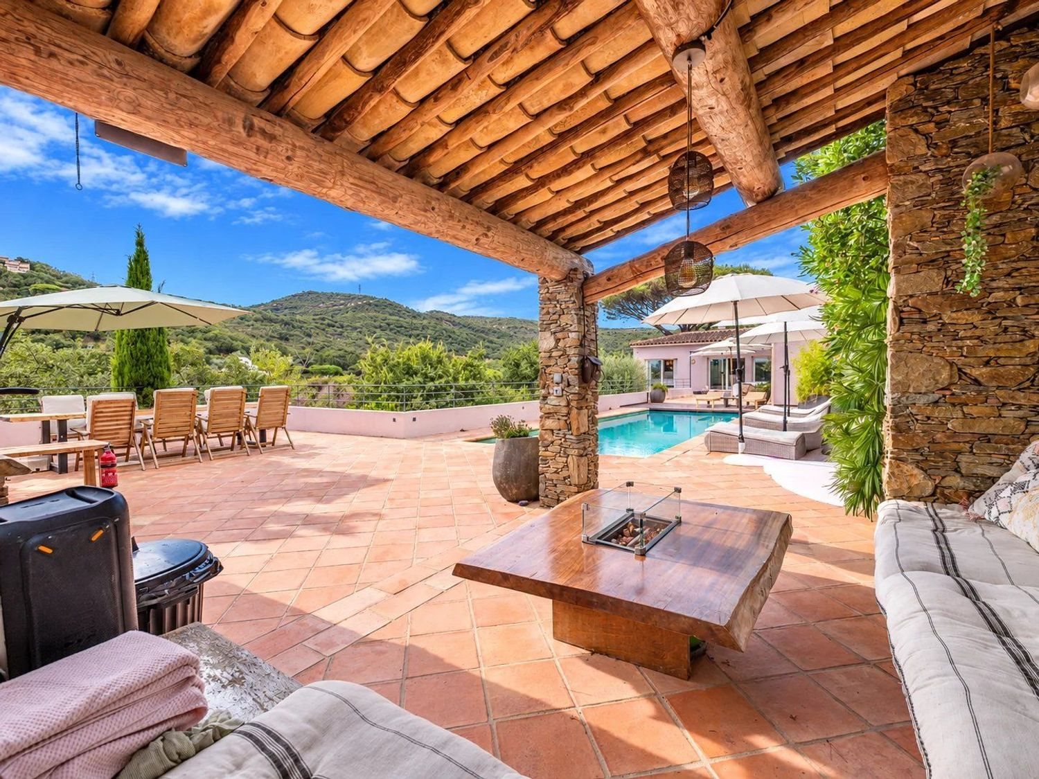 Maison à vendre, 280m², Fréjus