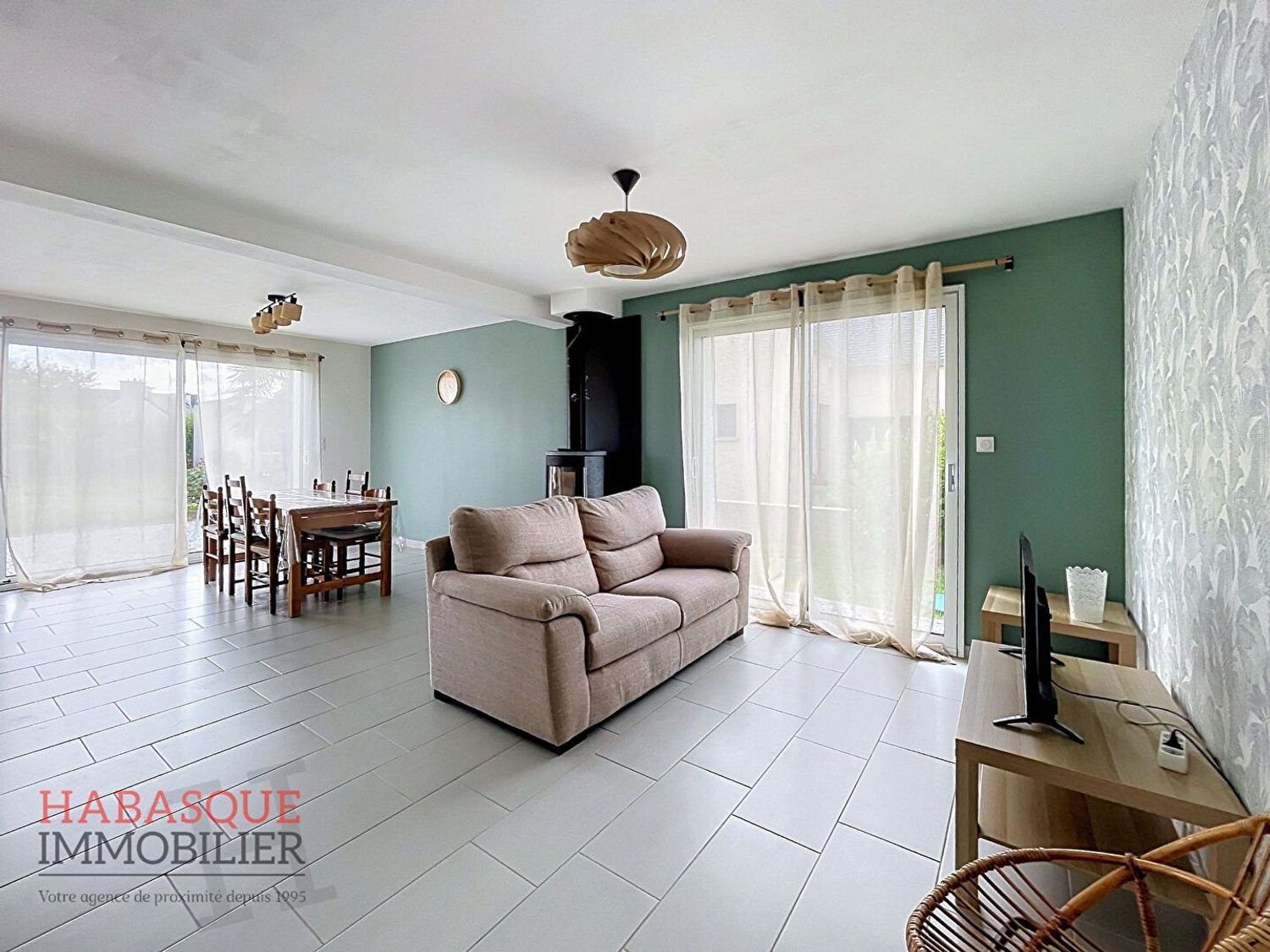 Maison à louer, 102m², Lanhouarneau