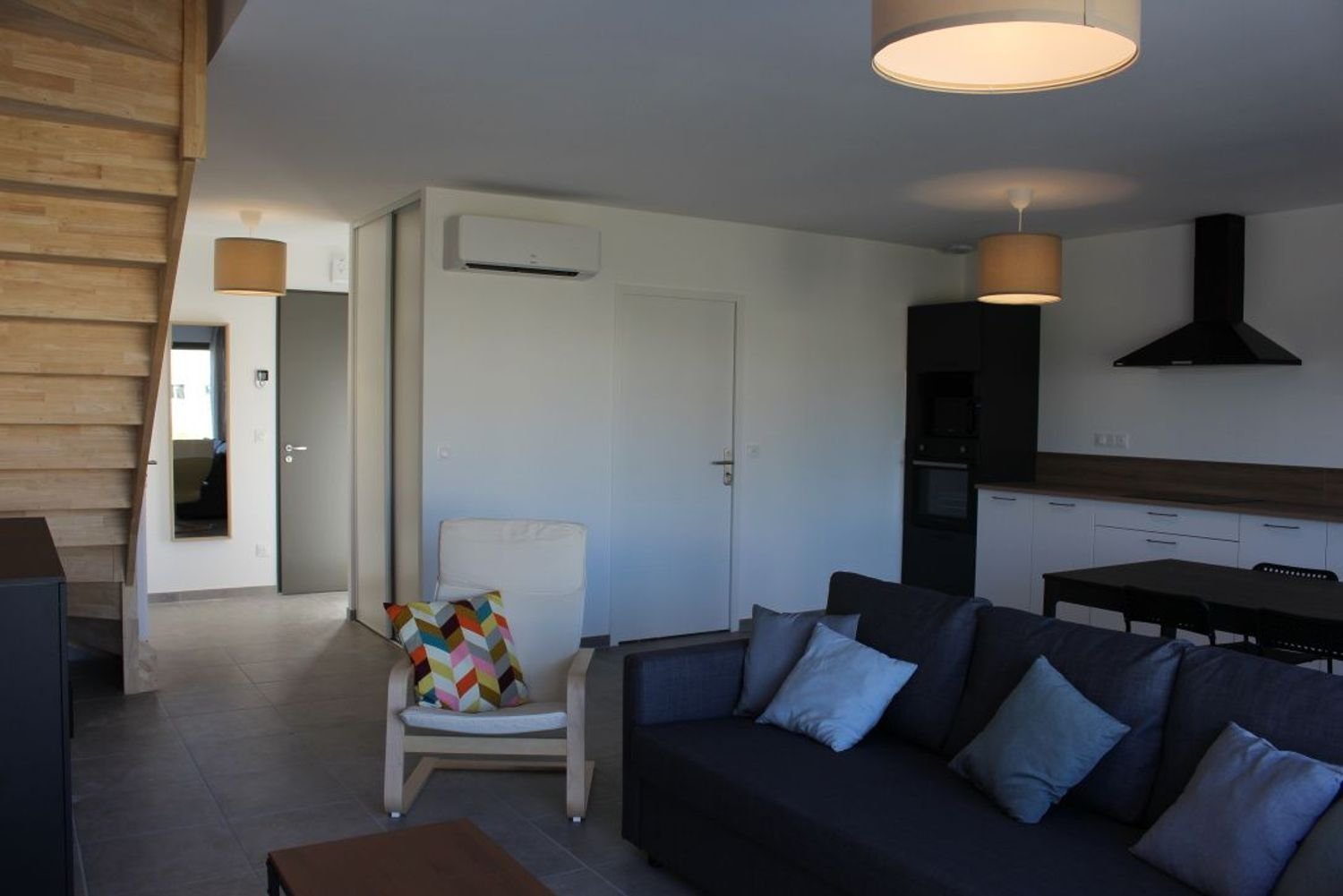 Maison à louer, 92m², Caromb