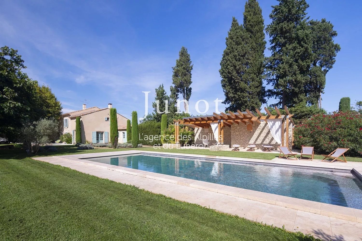 Maison à louer, 300m², Plan-d'Orgon