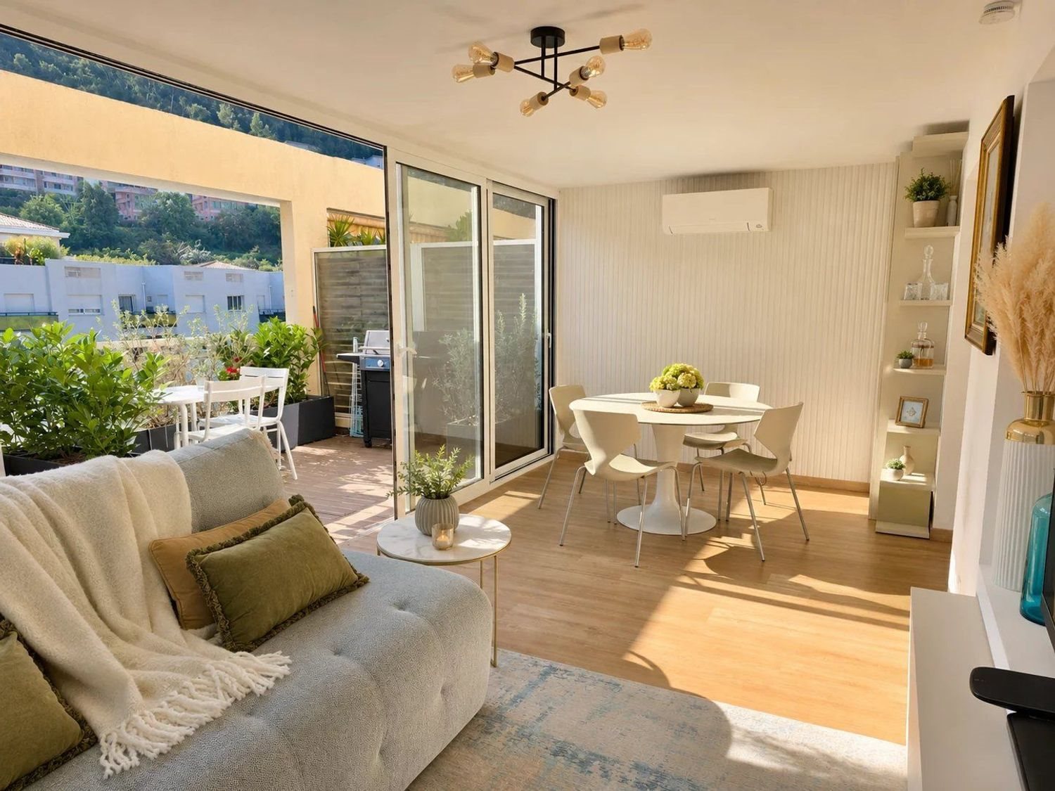 Appartement à vendre, 64m², Menton