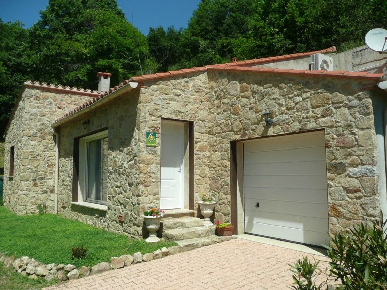 Maison à vendre, 76m², Saint-Laurent-de-Cerdans