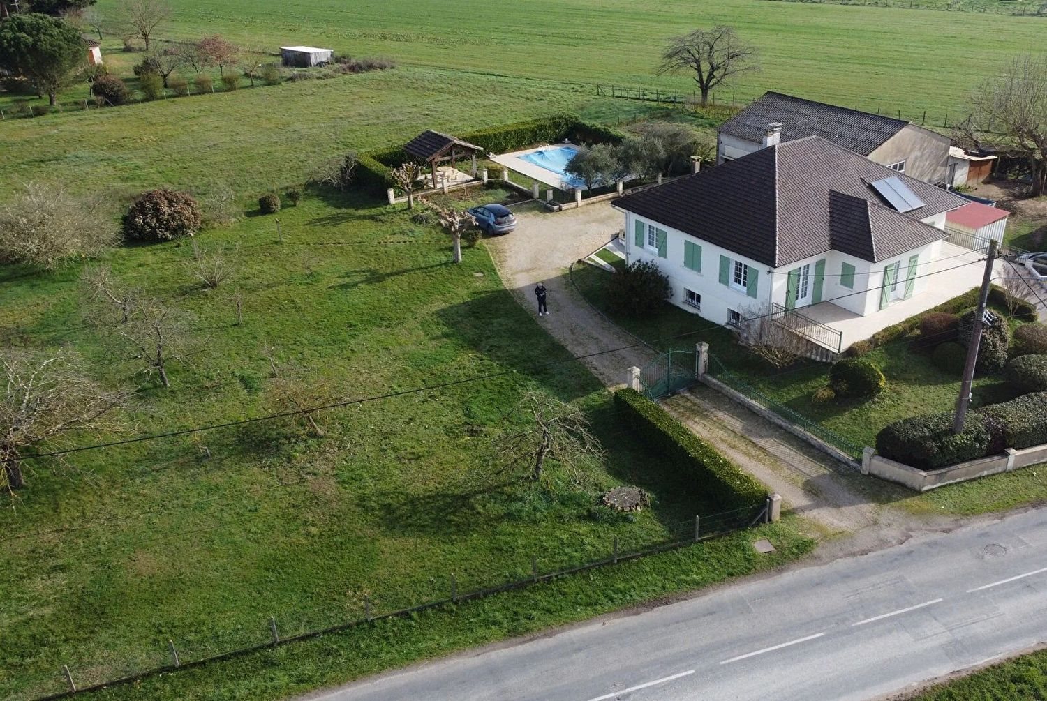 Maison à vendre, 208m², Saint-Pierre-d'Eyraud