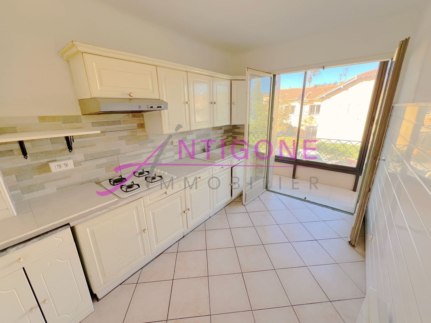 Appartement à vendre, 61m², Sanary-sur-Mer
