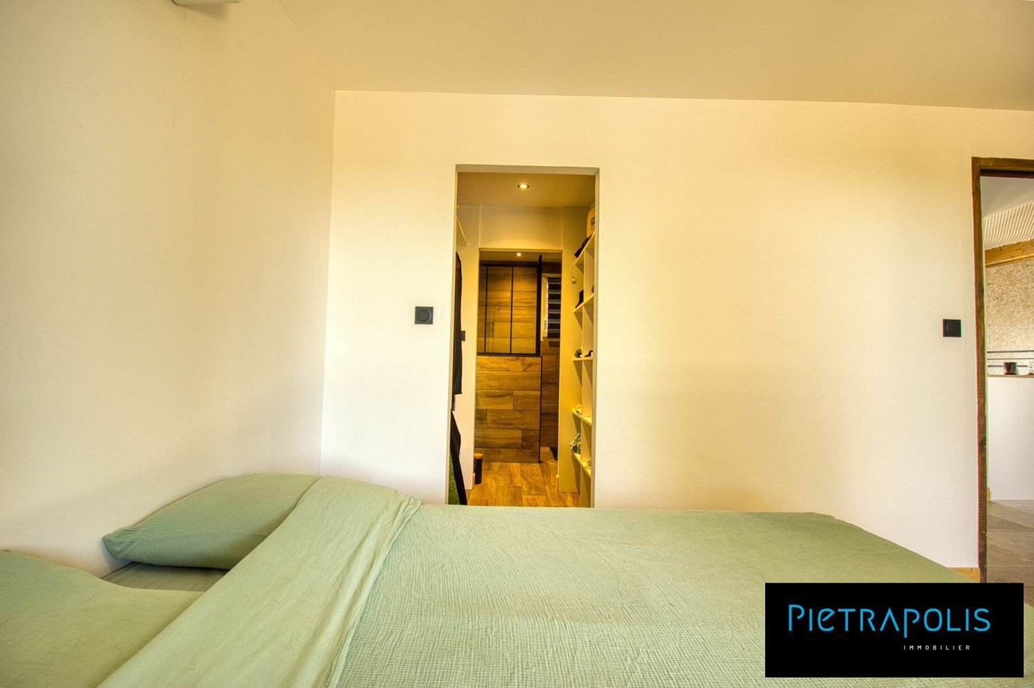 Maison à vendre, 210m², Solutré-Pouilly