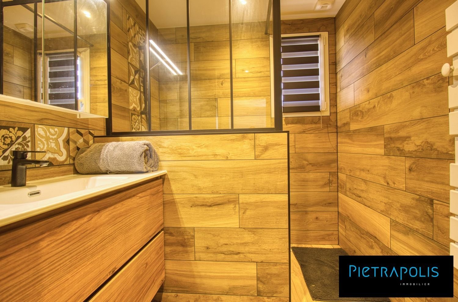 Maison à vendre, 210m², Solutré-Pouilly