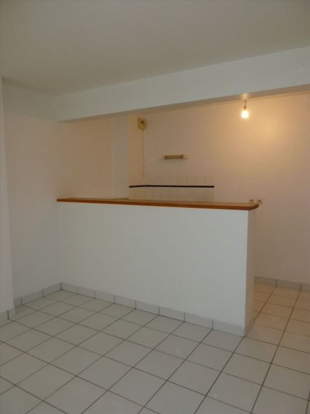Appartement à louer, 61m², Saintes