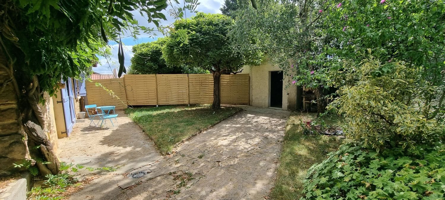 Maison à vendre, 106m², Lacenas