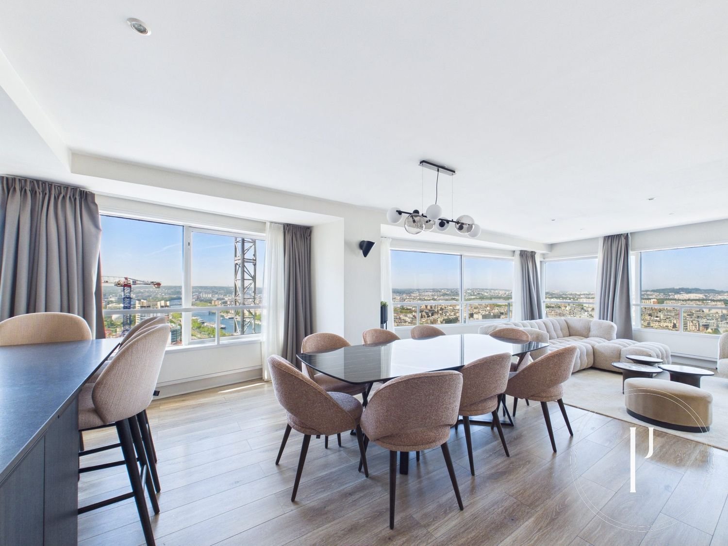 Appartement à louer, 159m², Paris 15ème