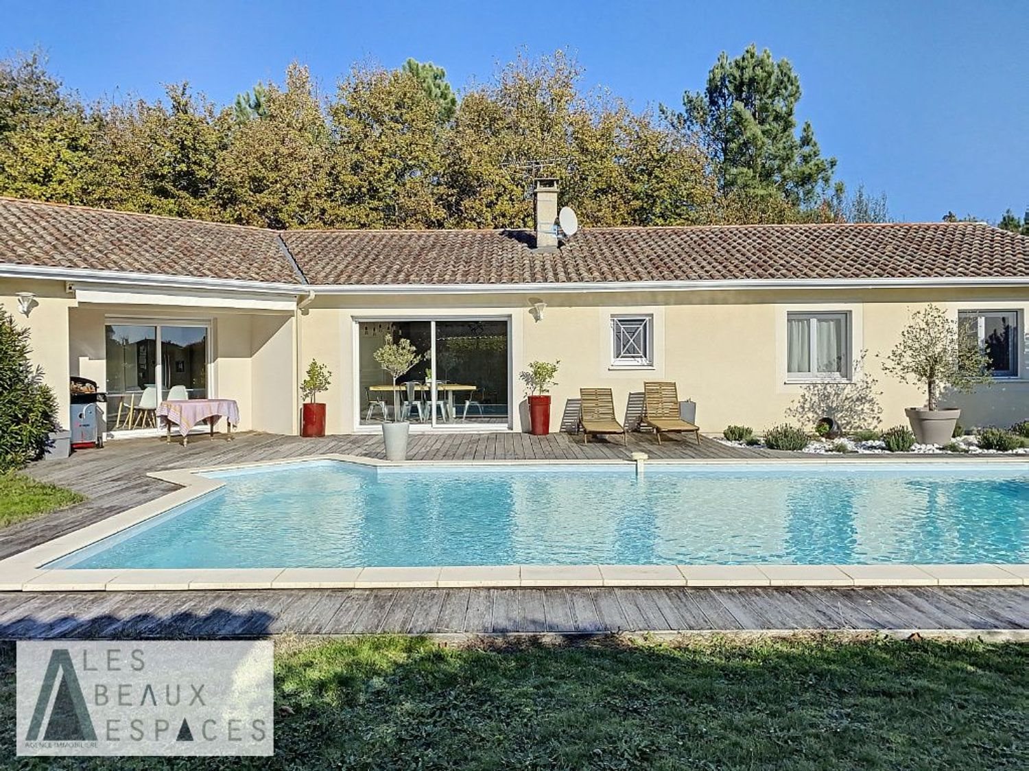 Maison à vendre, 177m², Saint-Aubin-de-Médoc