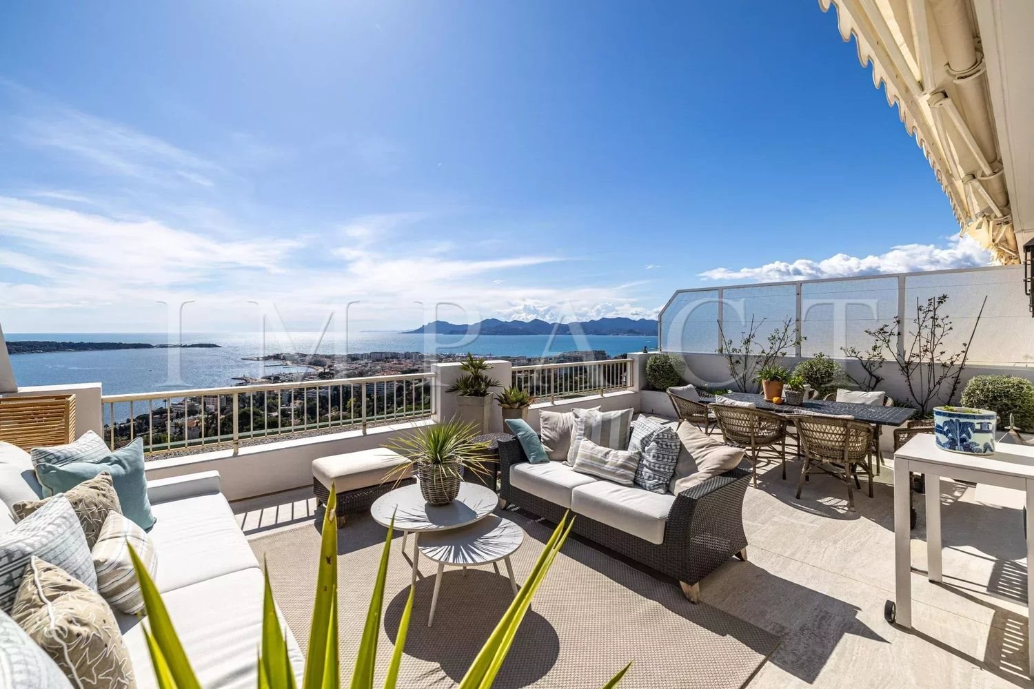 Maison à louer, 150m², Cannes