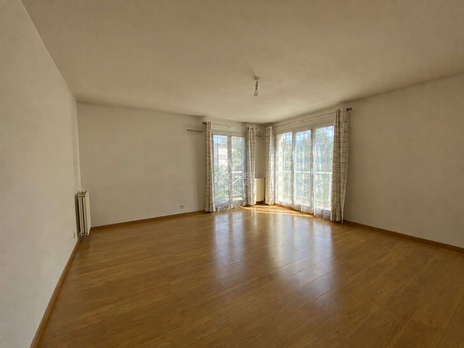 Appartement à louer, 51m², Éragny