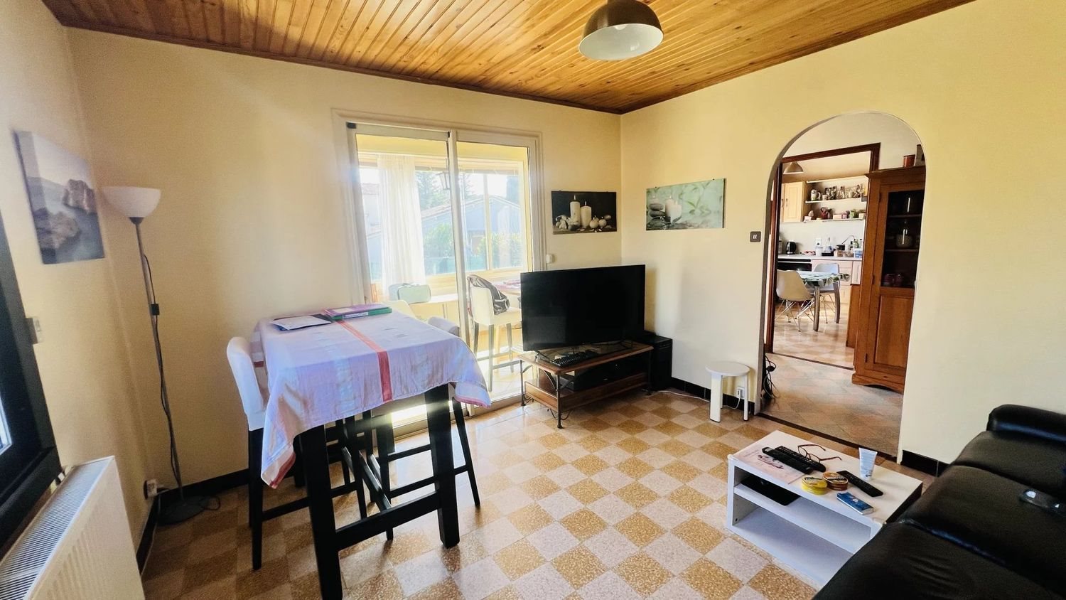 Maison à louer, 81m², Peyrolles-en-Provence