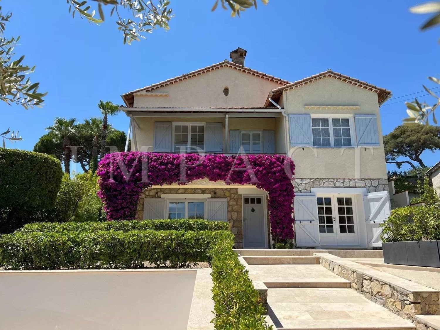 Maison à louer, 170m², Antibes