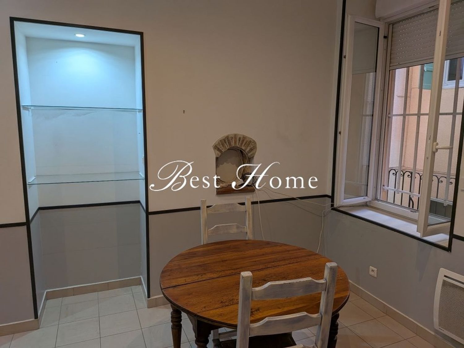 Appartement à louer, 27m², Nîmes
