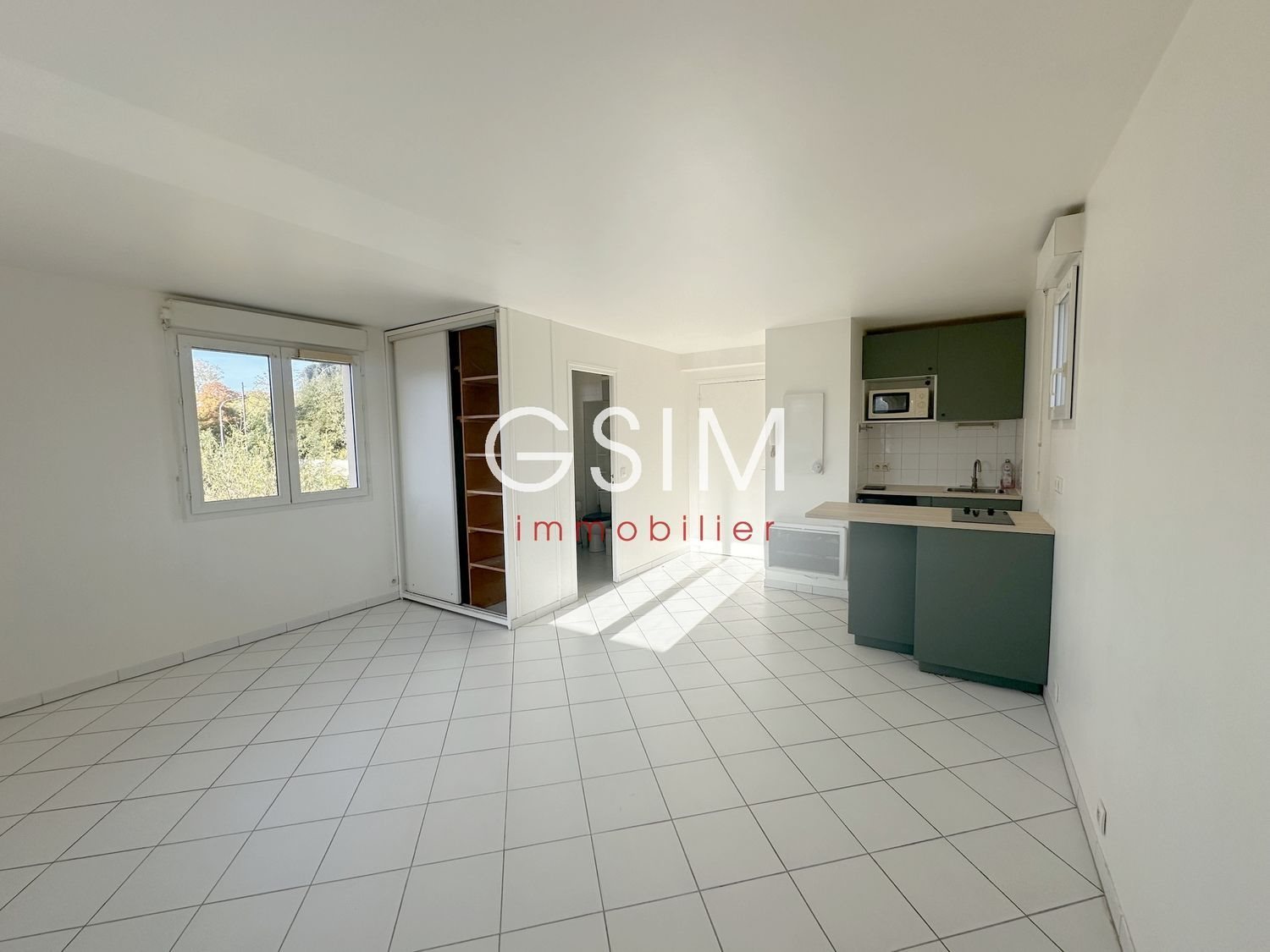 Appartement à louer, 28m², Montesson