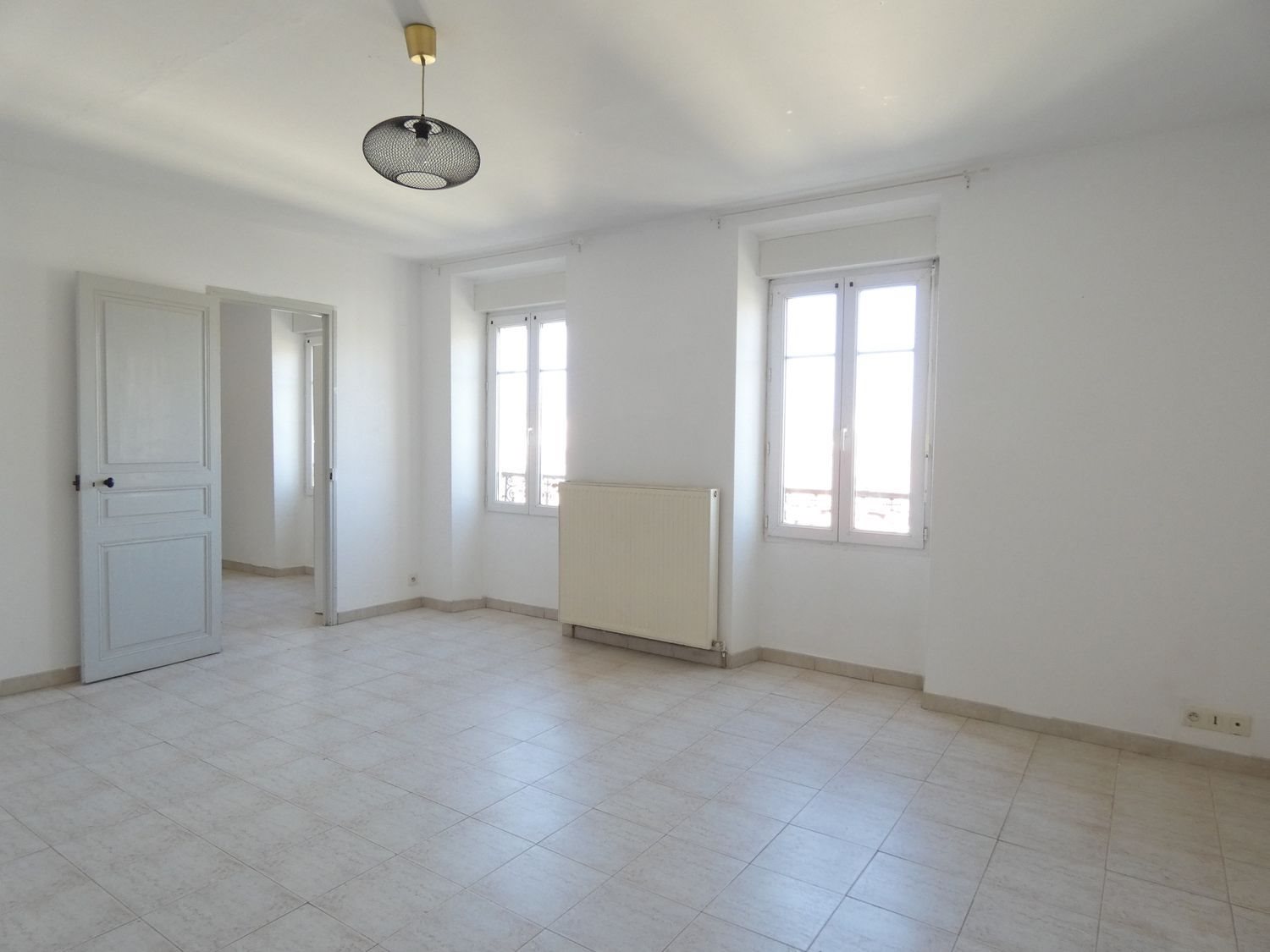 Appartement à louer, 99m², Alès