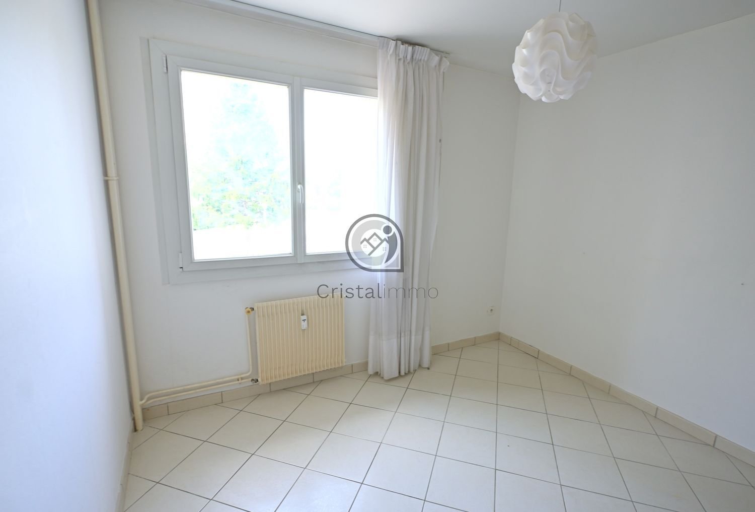 Appartement à louer, 70m², Fontaine
