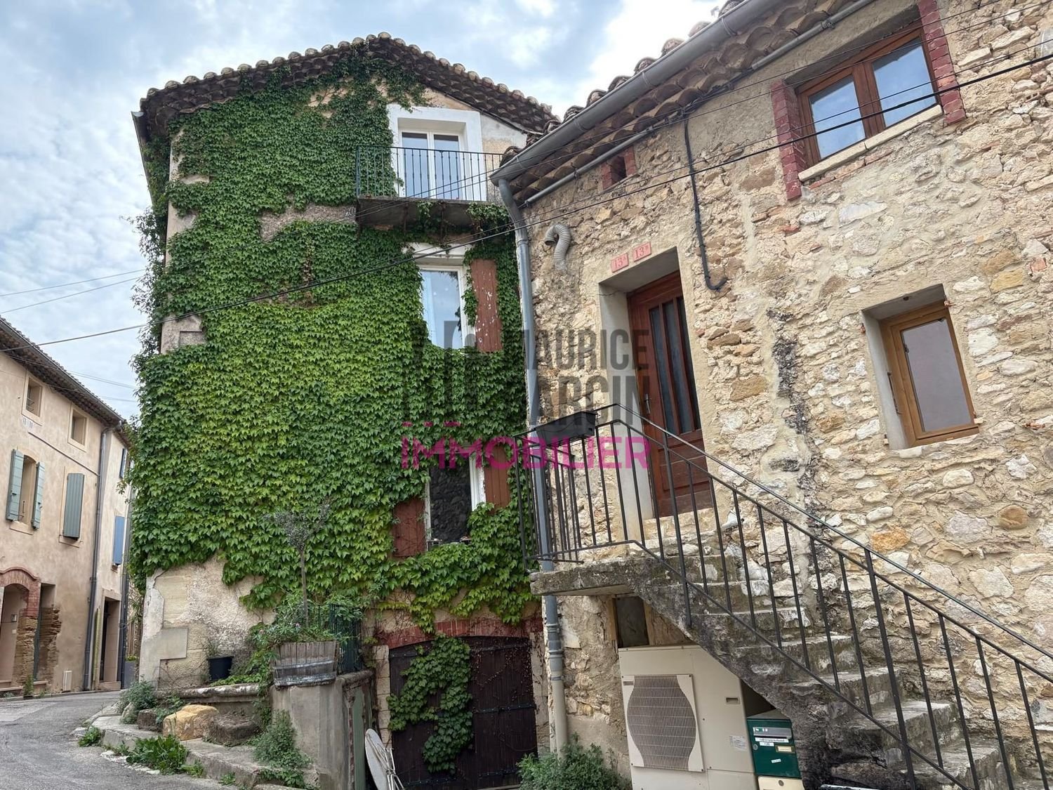 Maison à vendre, 132m², Gigondas