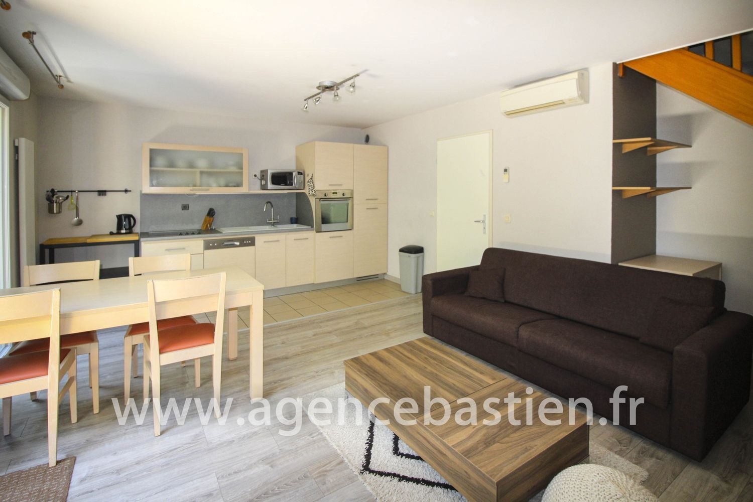 Appartement à louer, 70m², Divonne-les-Bains