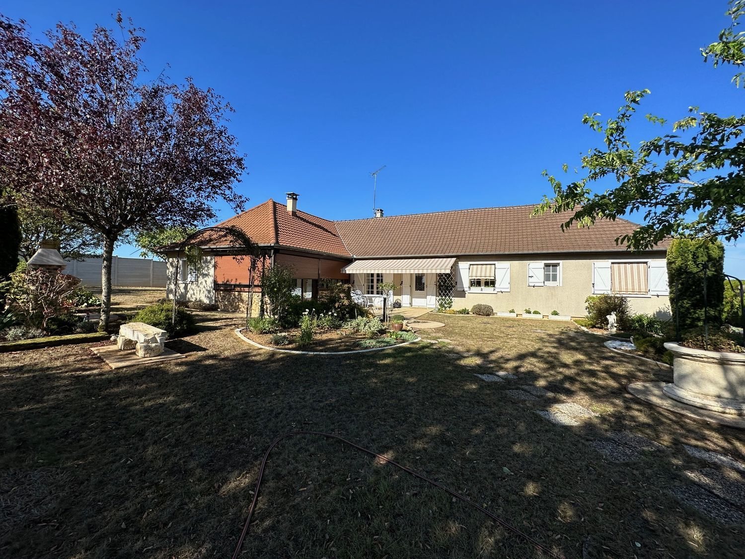 Maison à vendre, 130m², Sainte-Lizaigne