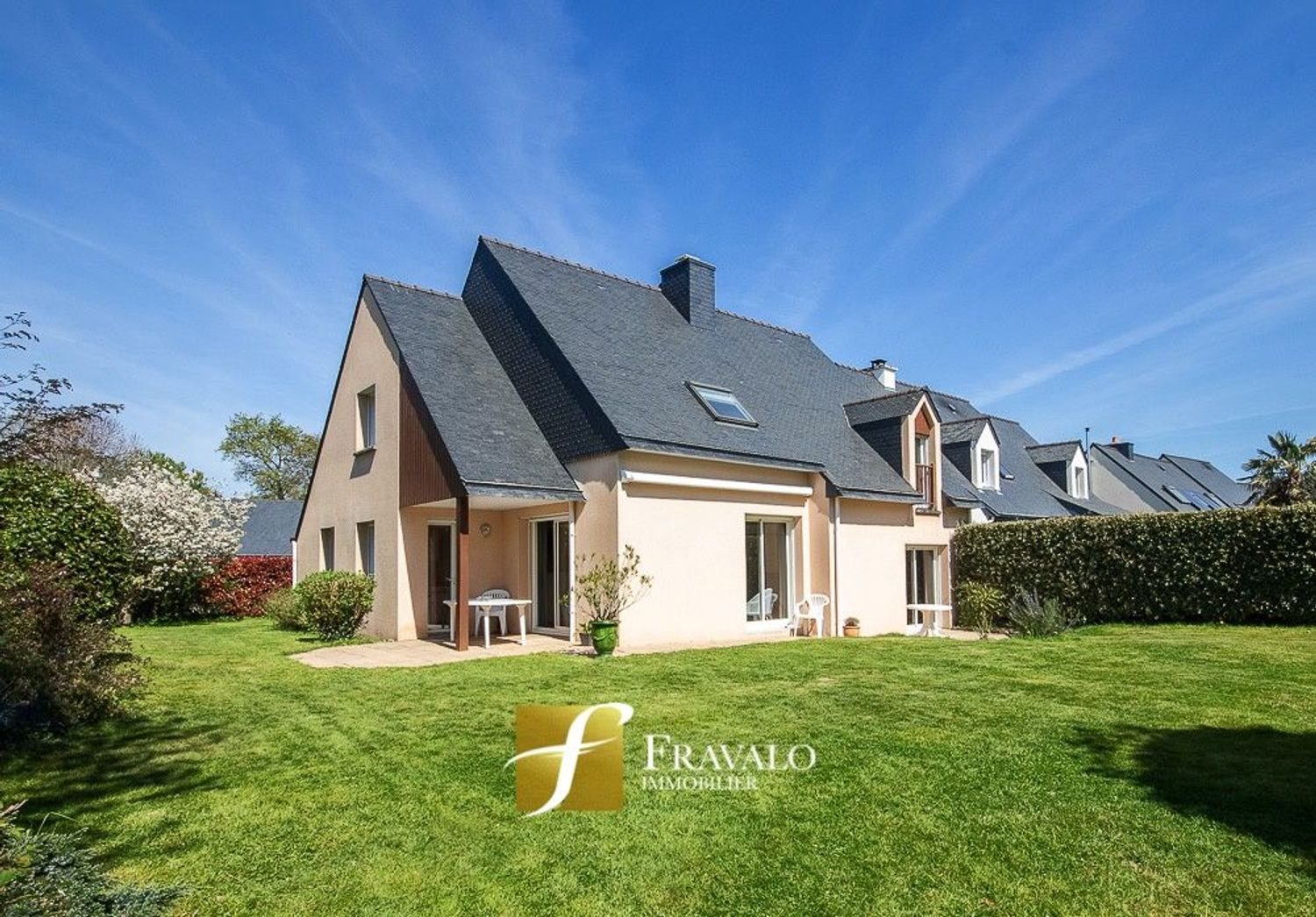 Maison à vendre, 120m², Plougoumelen