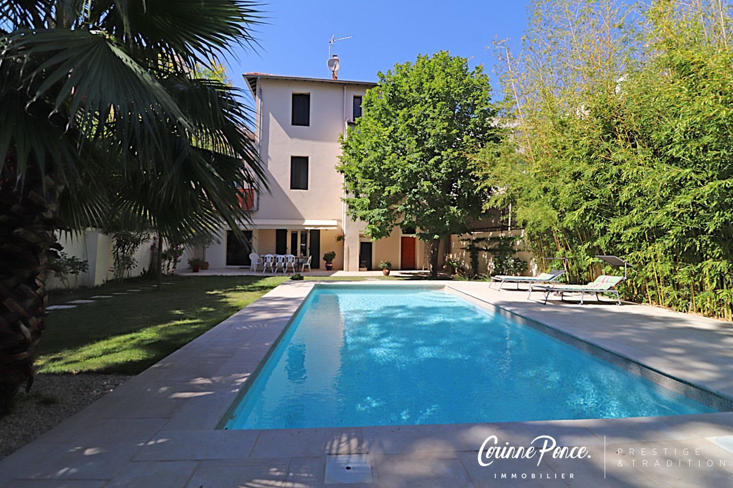 Maison à vendre, 220m², Nîmes