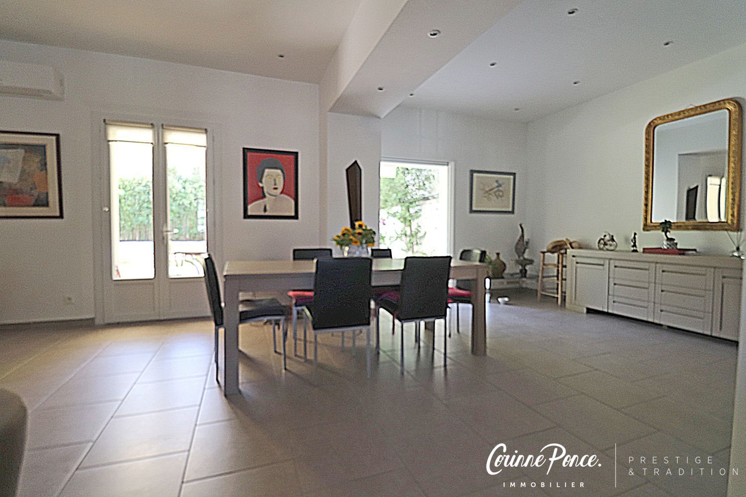 Maison à vendre, 220m², Nîmes