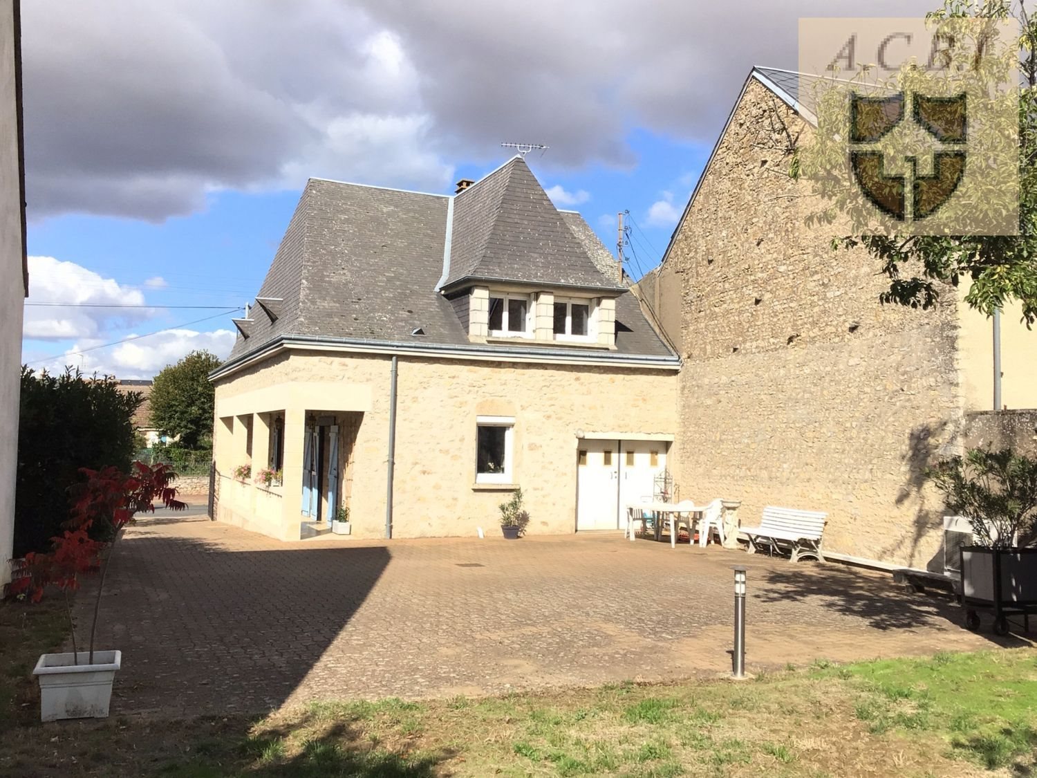 Maison à vendre, 106m², Oucques