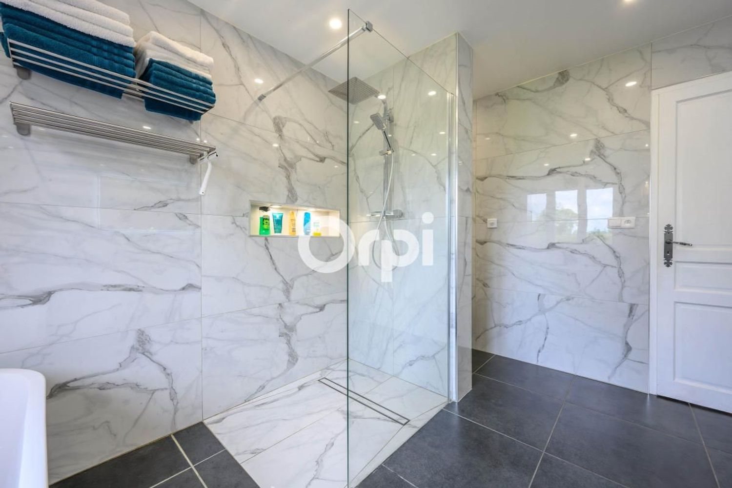 Maison à vendre, 181m², Crespin
