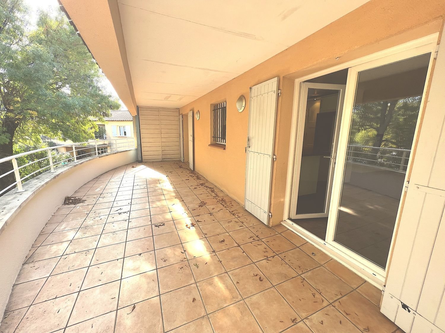 Appartement à louer, 65m², Gémenos