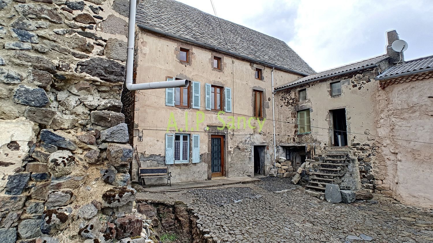 Maison à vendre, 160m², Saint-Nectaire
