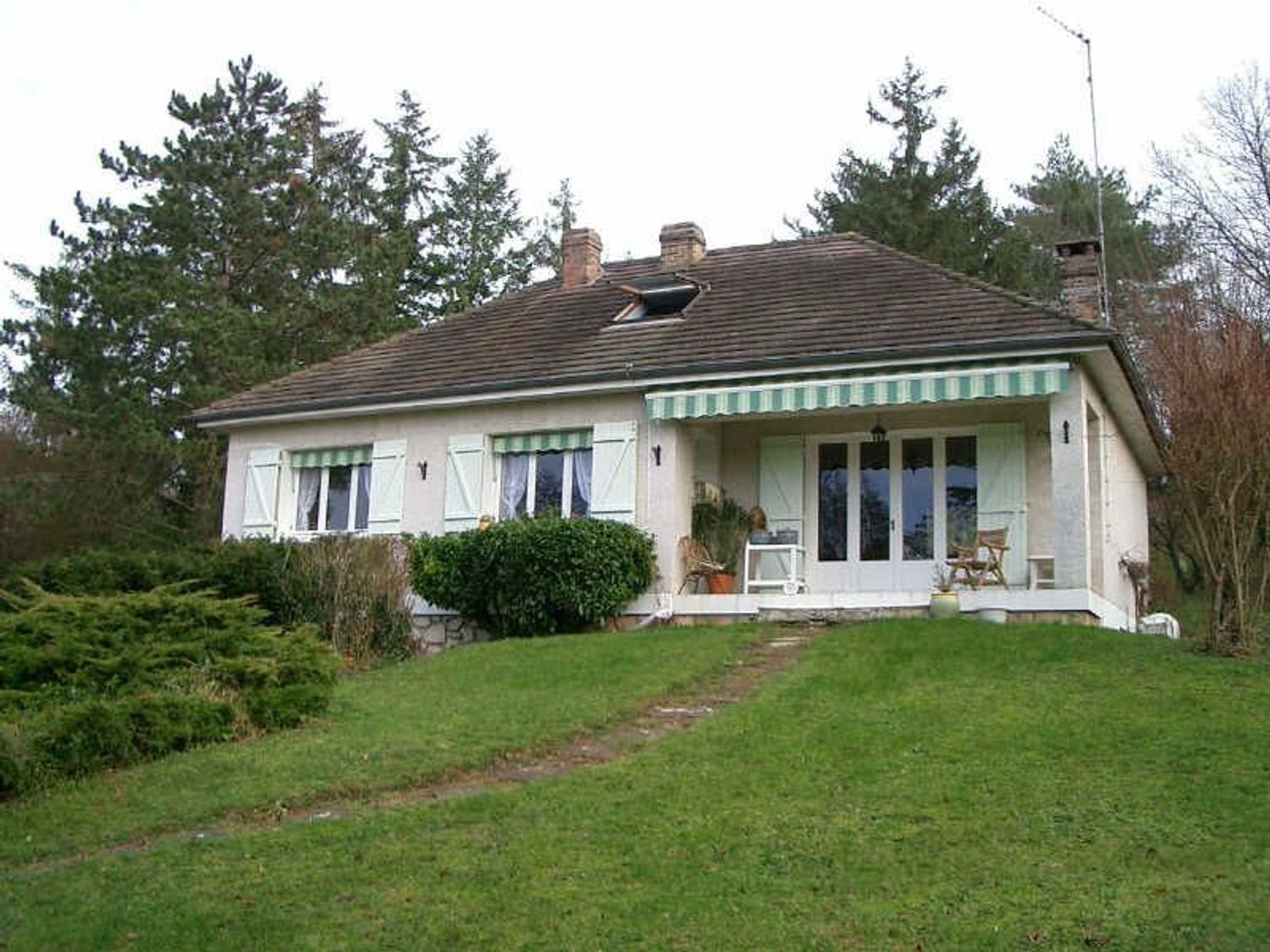 Maison à vendre, 120m², Sainte-Gemme-Moronval
