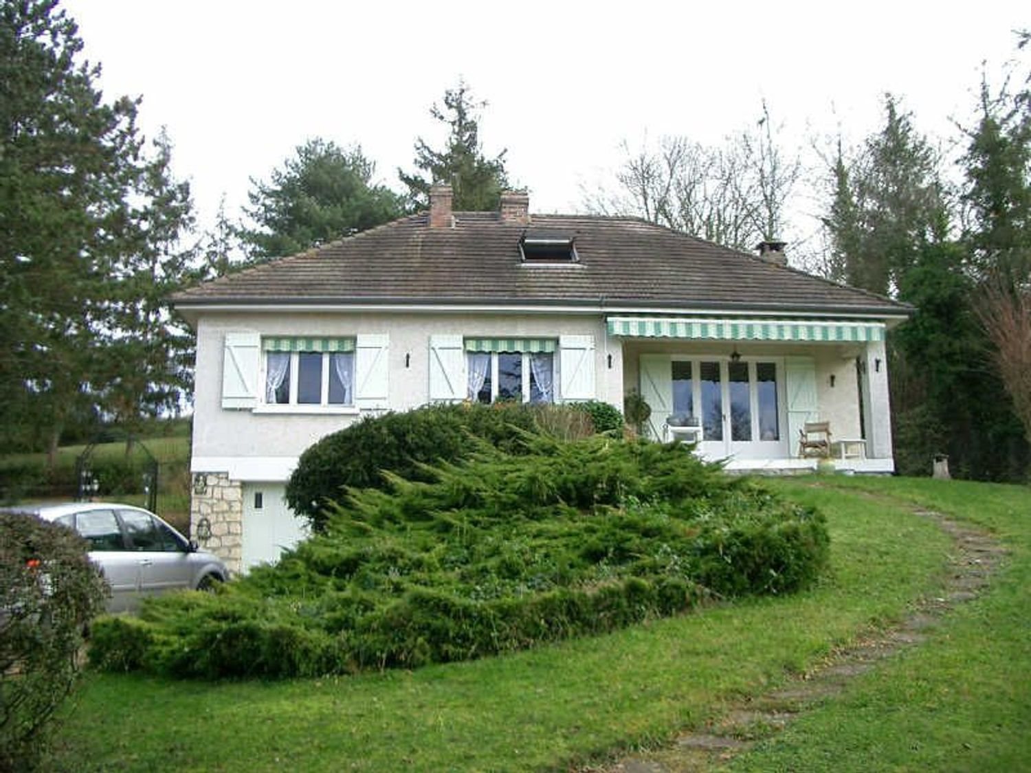 Maison à vendre, 120m², Sainte-Gemme-Moronval