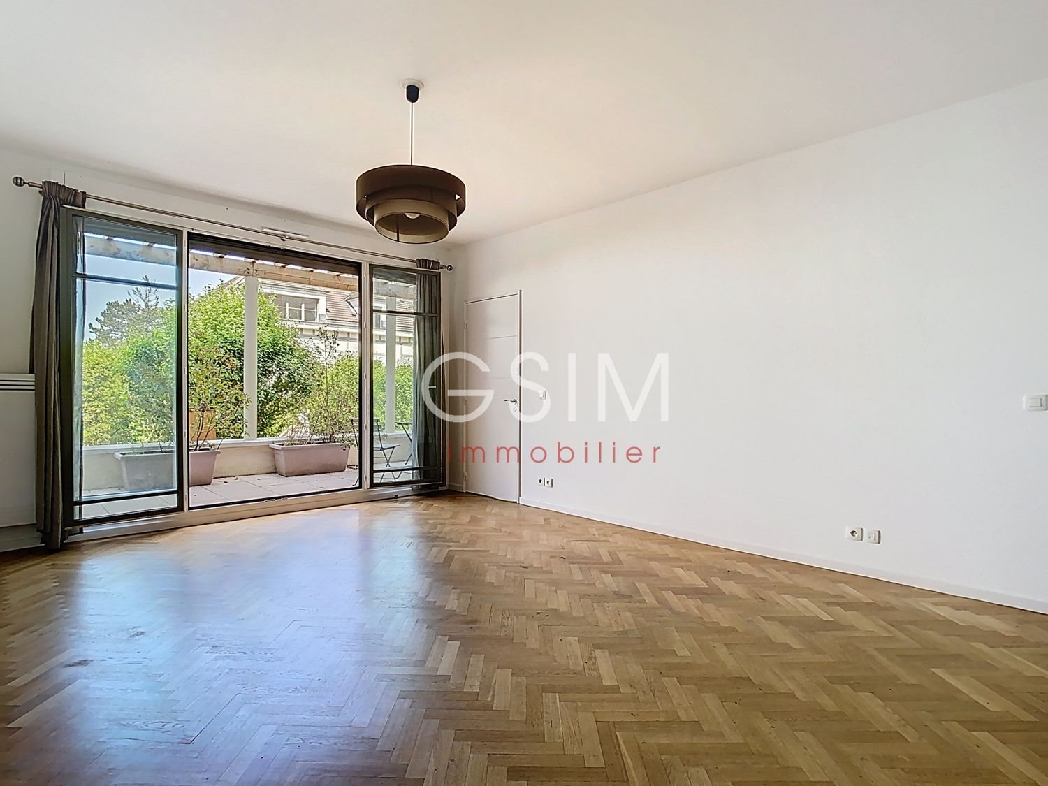Appartement à louer, 57m², Garches