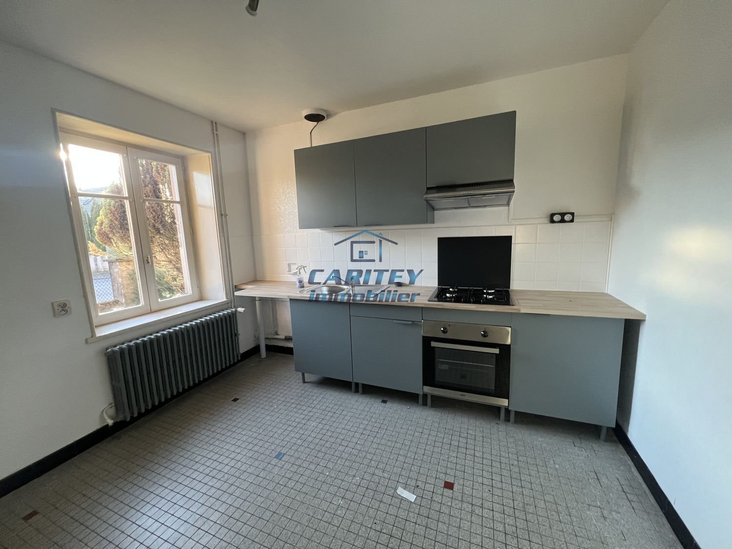 Appartement à louer, 77m², Raddon-et-Chapendu