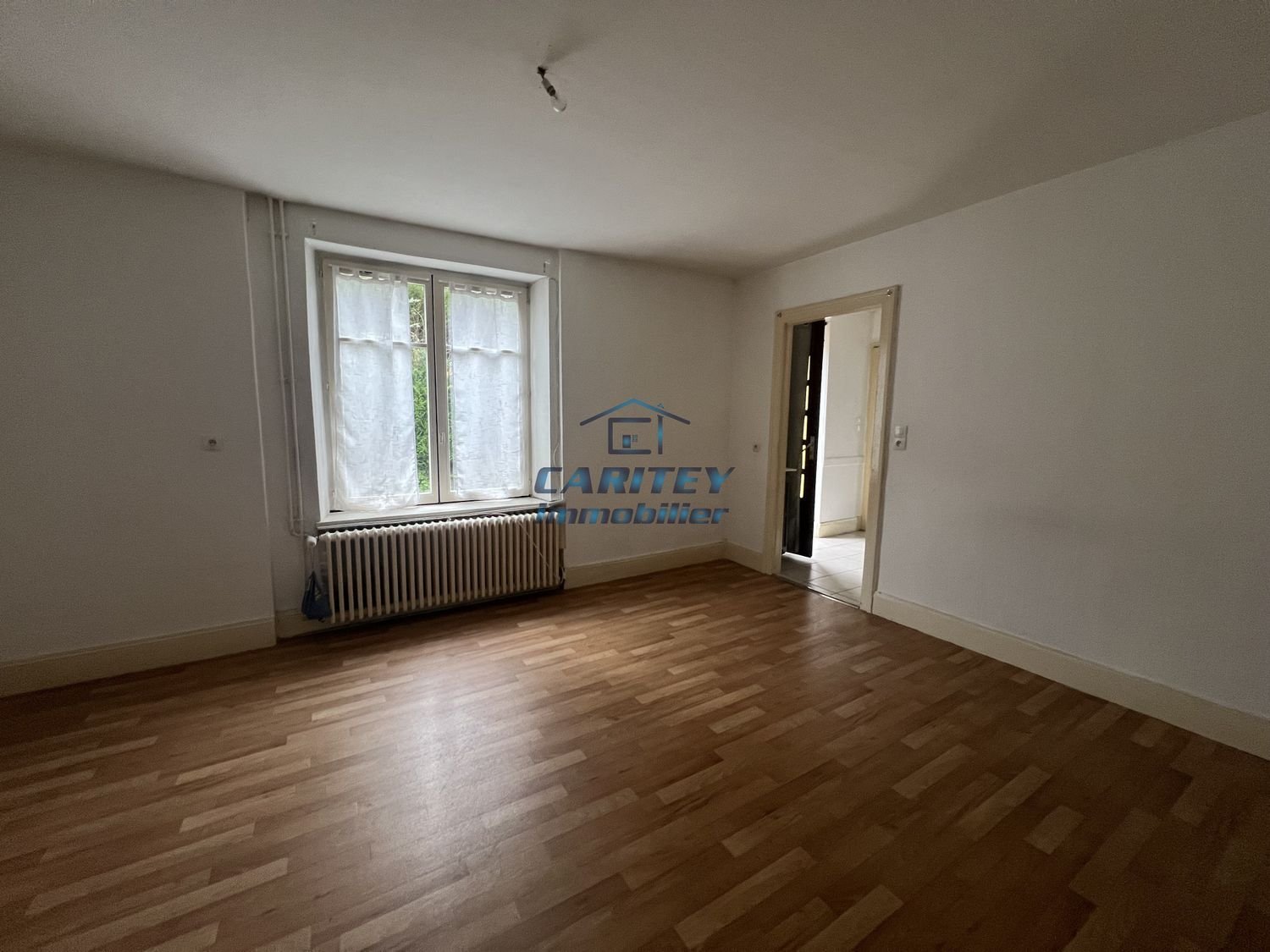 Appartement à louer, 77m², Raddon-et-Chapendu
